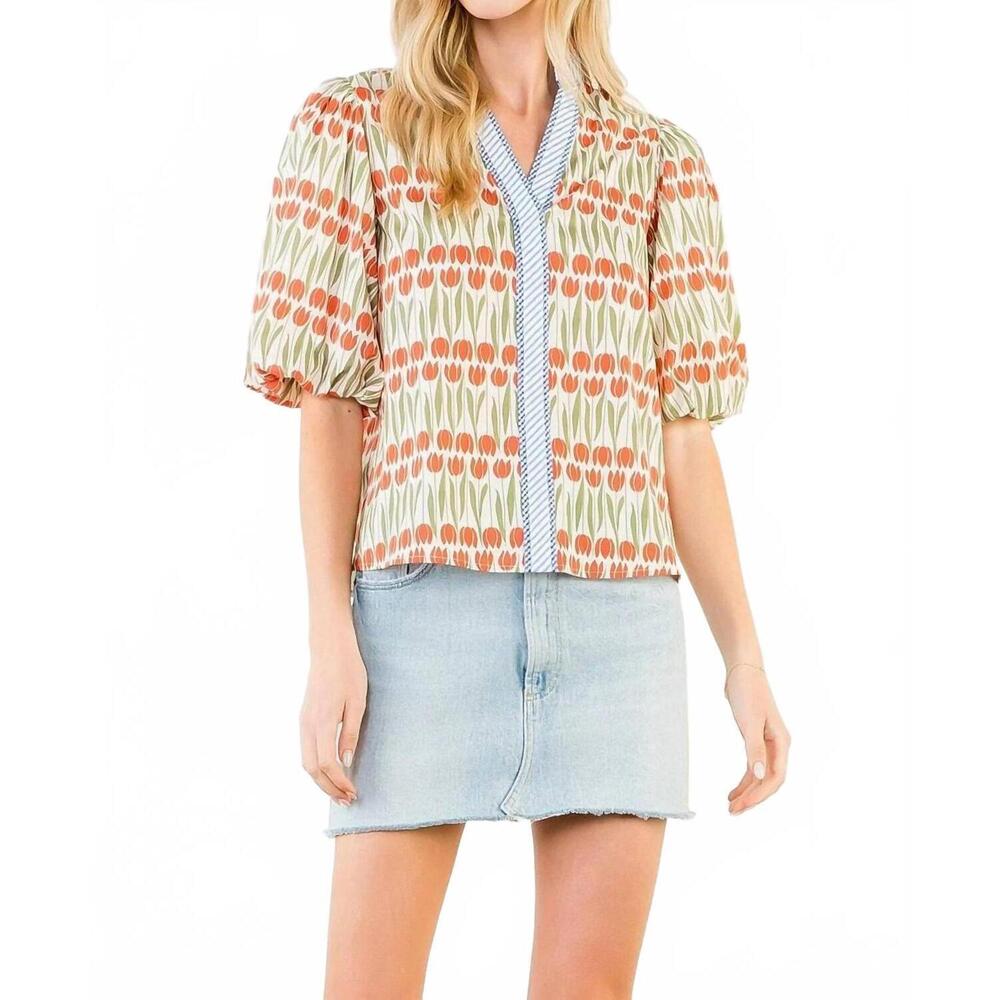 NEW THML puff sleeve tulip print top in multi